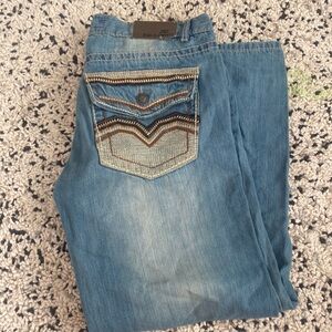 Super cute vintage jeans with cool pockets!
